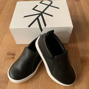 NWT Freshly Picked black slip on sneakers sz7